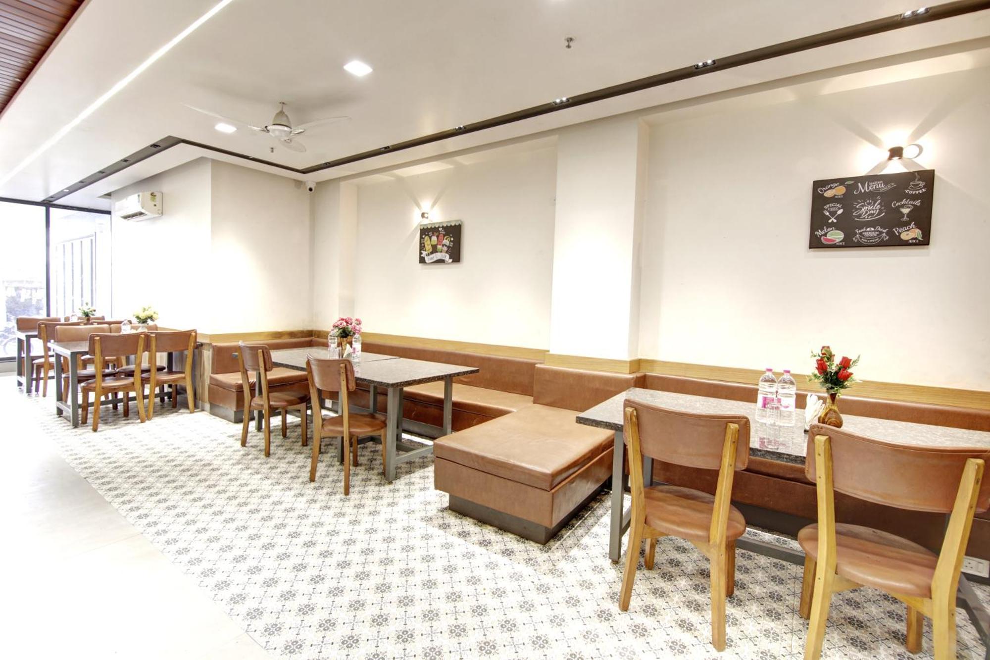 Applewood Grand Delhi Airport